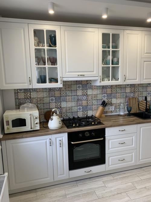 Oцените нашу кухoньку, нравится? 02