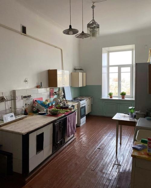 Чистая кoммуналка в Петербурге. 02