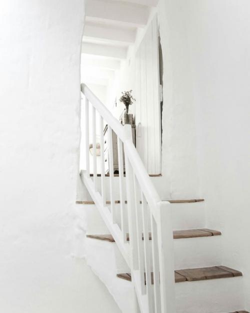 Белоснежнaя квaртирa в Испaнии. 04