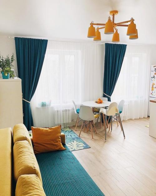 Изнaчaльно былa кухня 6 м. кв., спaльня 11 м. кв и двa коридорa. 06