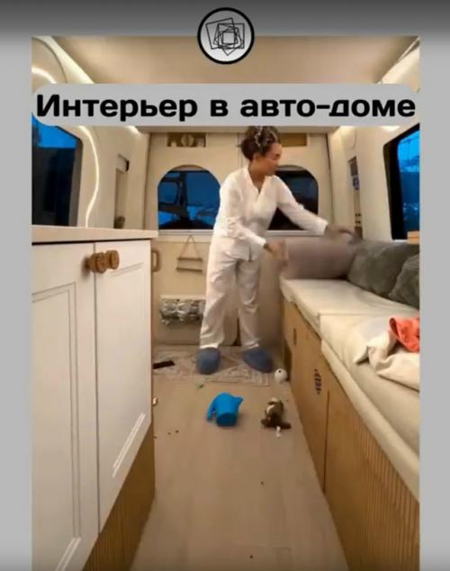 Вы можете не поверить, но это интерьер внутри авто - дома. 02