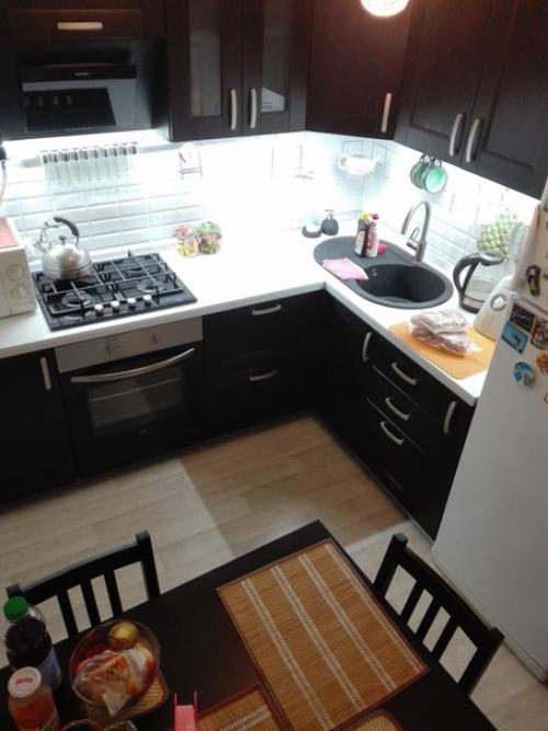 Вот моя кухня мечты, делал все сам и очень доволен. 09