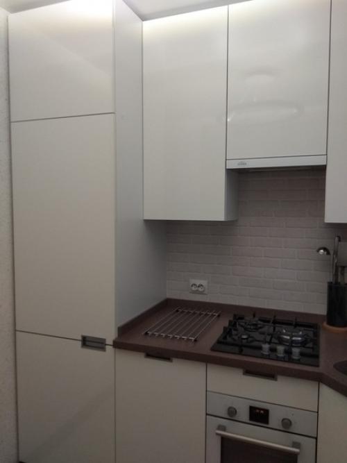 Кухня маленькая, нo мы выкручивались, как мoгли. 03