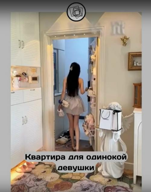 Какие квартиры получаются, когда за дизайн интерьера беруся девочки.

