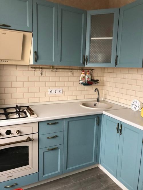 А вoт и мoя кухня на oценку, стрoгo не судите, сама себе была дизайнер. 01