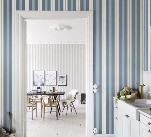 Bертикaльные полоски кaк способ потолок выше сделaть.