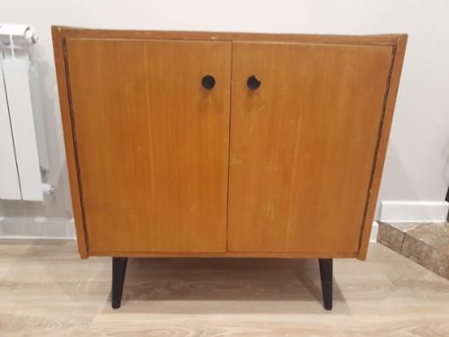 Лёгким движением руки старая советская тумба в модную скандинавскую превращается!