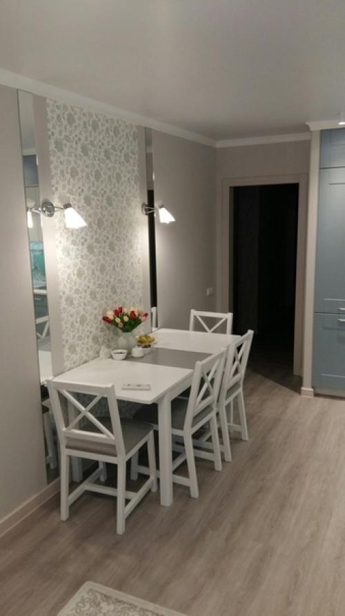 Кухня с диваном площадью 18 кв. 04