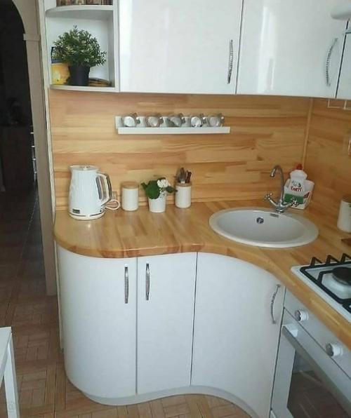 Маленькая кухня в хрущёвке может и должна быть уютной!