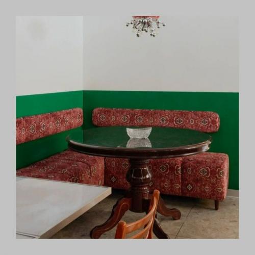 Бабушкин Стиль снова в моде: как старые вещи превратили бар в тренд. 02