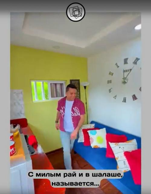 У американцев стало модно жить вот в таких производственных контейнерах. 01