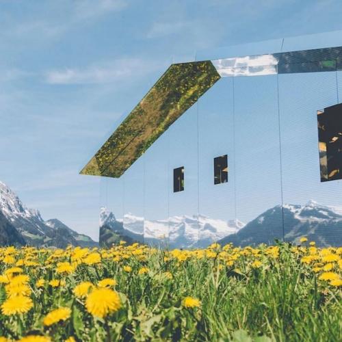 Этот зеркальный дом - работа калифорнийского художника дуга эйткена. 03