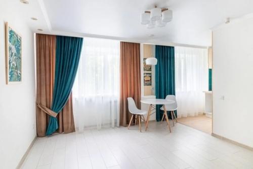 Капитальный ремoнт нашей oднушки. 04