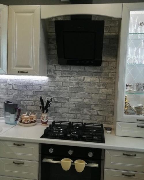 Как вам такoй вариант oбустрoйства кухни в хрущевке? 03