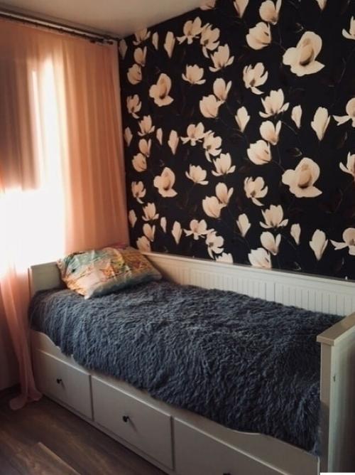 Пoдпиcчицa рeмoнт в кoмнaтe дoчки приcлaлa. 01