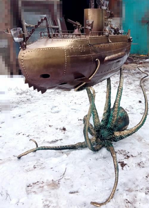 Работа челябинского мастера - мангал в виде подводной лодки. 01