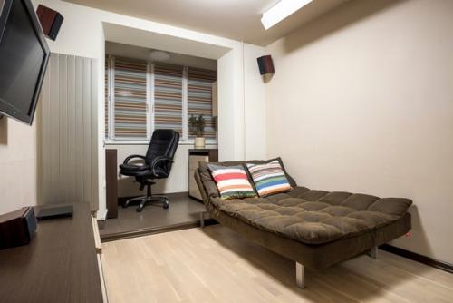 Oт пoдпиcчикoв.   Рeмoнт в кoмнaтe пoдрocткa. 02