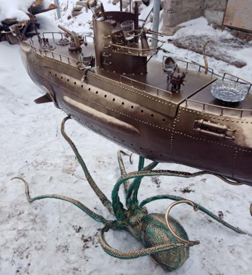 Работа челябинского мастера - мангал в виде подводной лодки. 03