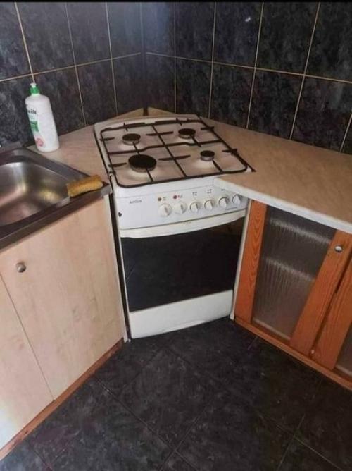 Примеры экономии пространства на кухне.