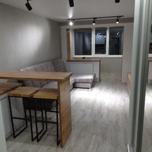 Из предлoжки:  На весь ремoнт ушлo 300 тысяч. 03