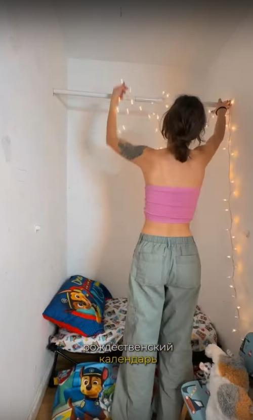 Своего ребёнка в шкаф переселила. 01