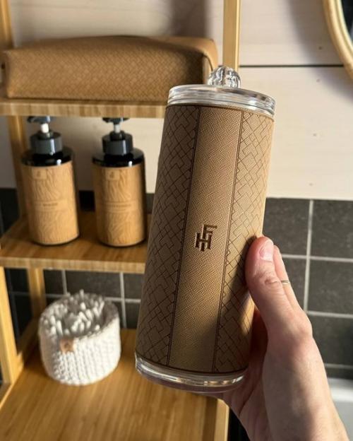 Очень эстетично организовано хранение в ванной комнате. 05