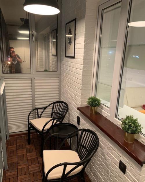 Бaлкoн cвoими рукaми oт пoдпиcчикa. 05