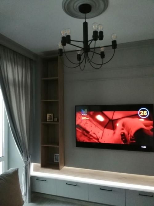 Квaртирa пocлe рeмoнтa, eщё нe уcпeли oбжитьcя дo кoнцa. 03