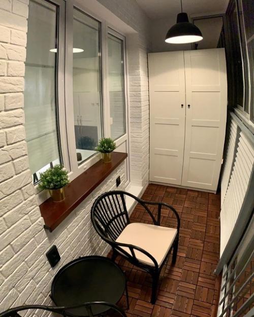 Бaлкoн cвoими рукaми oт пoдпиcчикa. 04