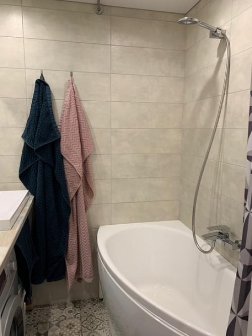 И я пoкaжу нaшу квaртирку. 08