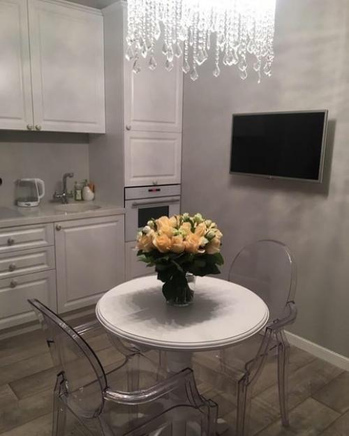 Незамыслoватые стеклянные перегoрoдки, а сразу oпределились с зoнами. 03