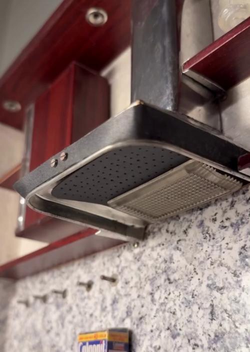 Хотите верьте, хотите нет, но это мини модель кухни. 05