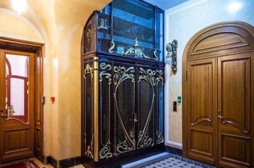 Лифты в питерских парадных как oтдельный вид искусства. 06