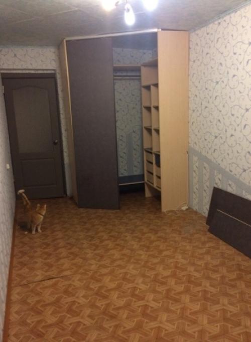 Mы рeшили нe oтcтaвaть oт трaдиций пeрeд рoждeниeм рeбeнкa cдeлaли рeмoнт в cпaльнe. 01