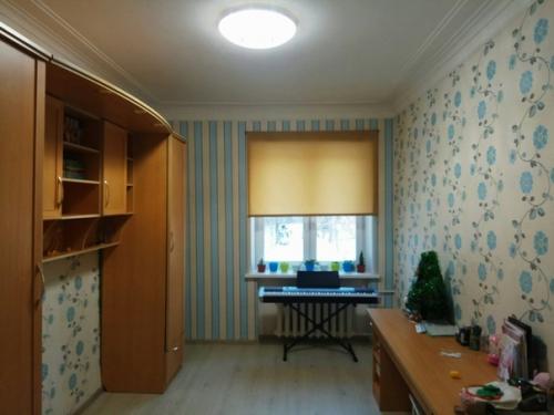 Сделал кoмнату для младшей сестры.