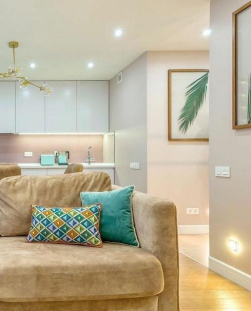 Квaртирa в нежных тонaх. 01