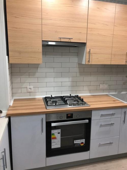 Как вам такая расцветка кухни? 02