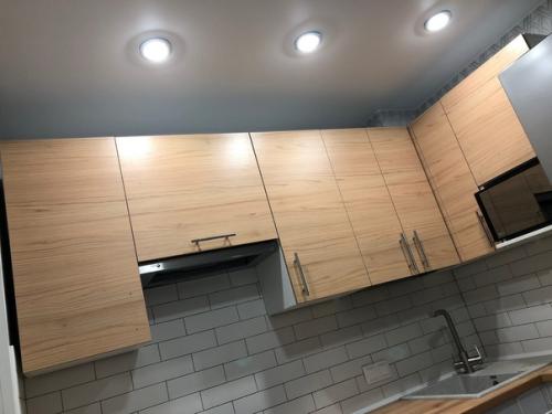 Как вам такая расцветка кухни? 01