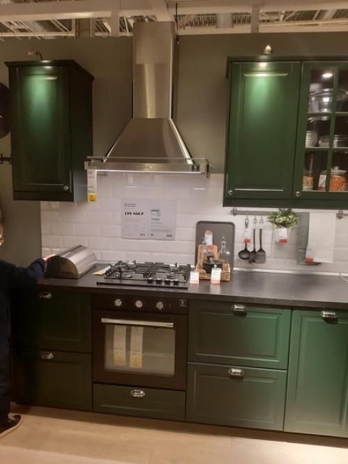 Интерьер кухни с гарнитуром Будбин из икеи. 03