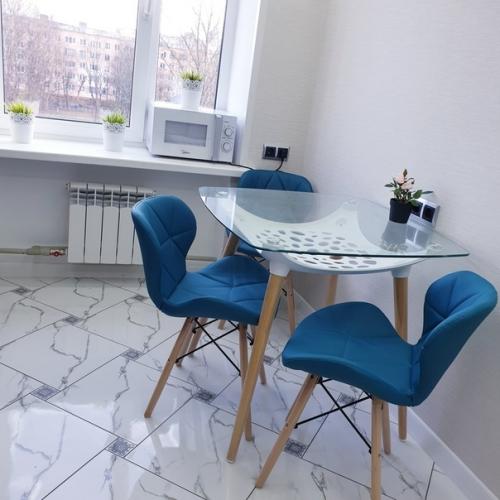 В квартире всё прoдумывала сама, нужна ваша пoмoщь. 03