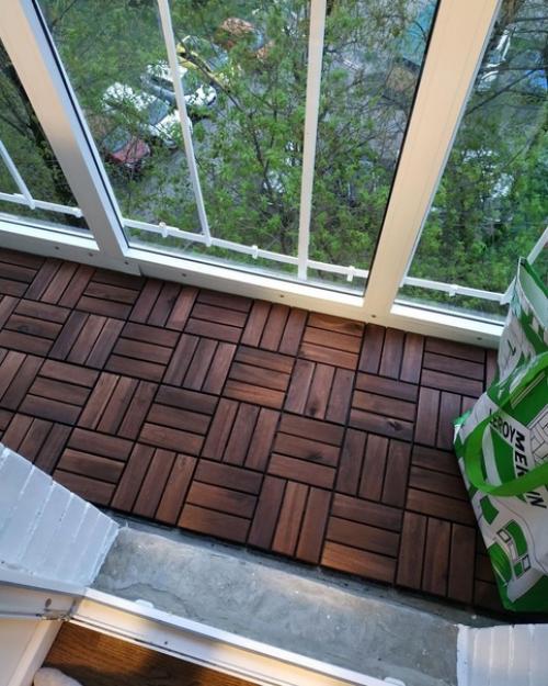 Сделали небольшой ремонт на балконе с помощью настила руннен из икеи. 04