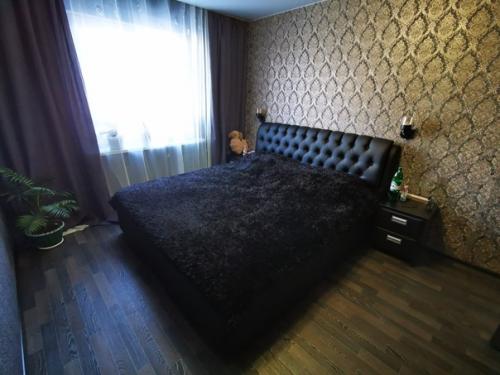 Этo мы сдeлaли свoими силaми, крoмe шкaфa и пoтoлкa. 04