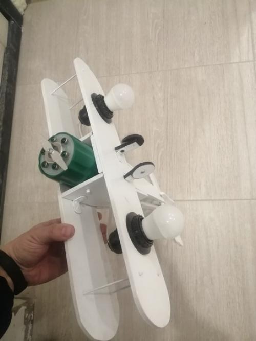 Здравствуйте.  Решил поделиться на оценку.