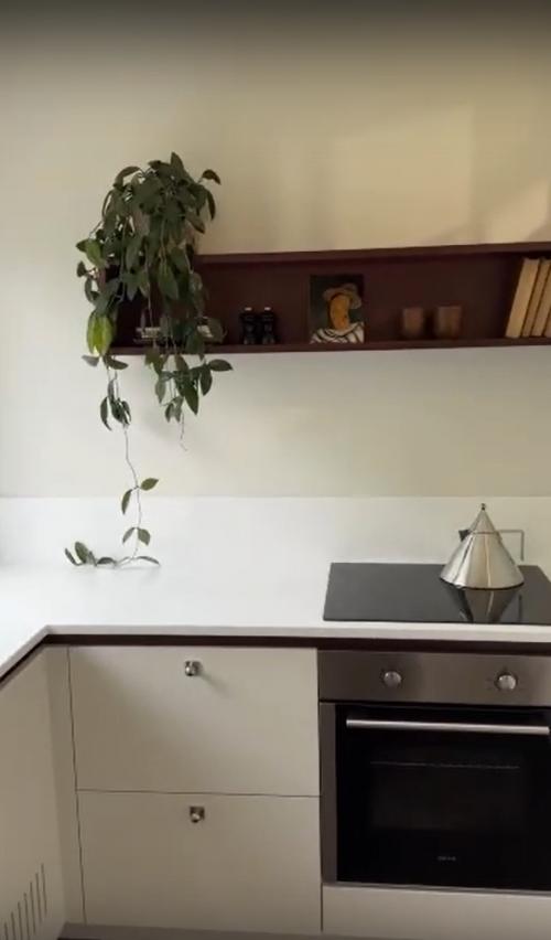 Интересно посмотреть, какие ремонты делают более обеспеченные люди, которых не ограничивает бюджет. 01