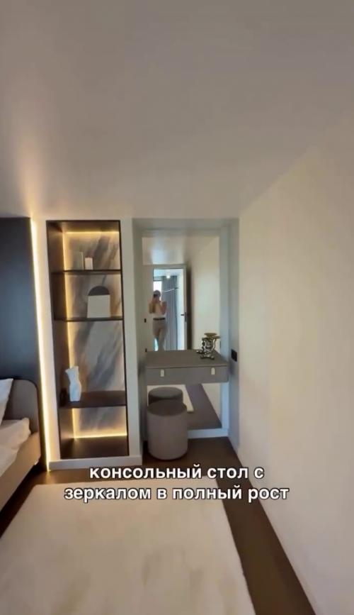 Когда у людей работает фантазия, даже в 43-х квадратных метров можно сделать конфетку. 05