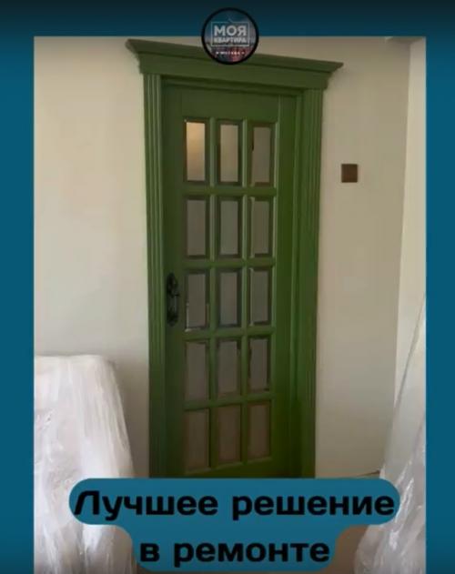 Рисковое решение для квартиры: выбрать яркий и нестандартный цвет для двери в квартире. 01