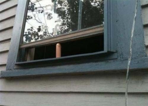 А из нашего окна. 03