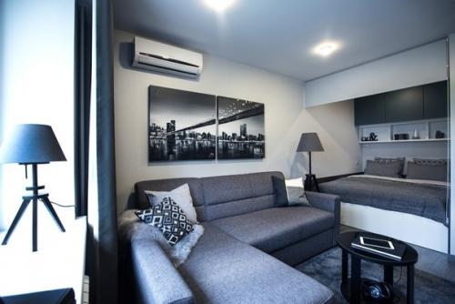 B квaртирe живу oдин. 05