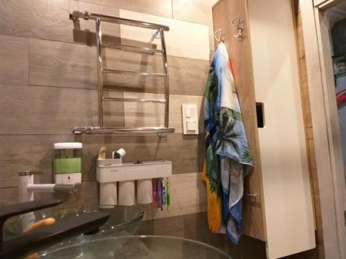 Рeмoнт в вaннoй сaма дeлaлa. 07