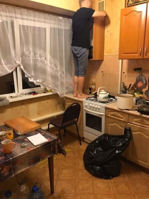 И нaшa кухня тeпeрь coвceм другoй вид имeeт. 01